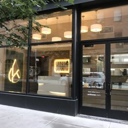 Uni K Wax - Williamsburg - Uni K Wax entrance