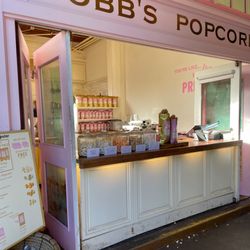 Cobb's Pike Place Popcorn - Walk up window.