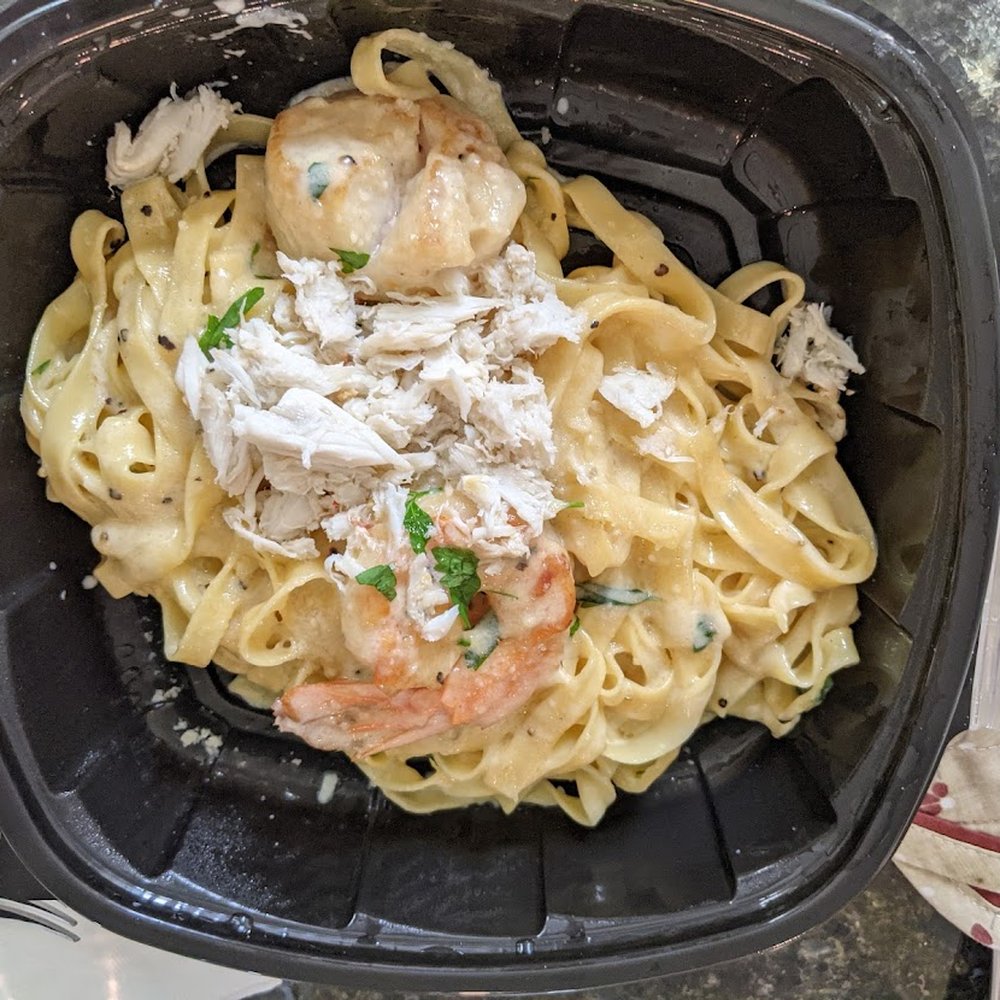 Galliano - fettucini with shrimp, scallops, crab - Wine Bars Near Me - Fulton, Maryland