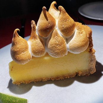 Aloette - Lemon meringue pie - French Near Me - Toronto, Ontario