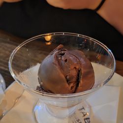 Prime Table - Chocolate Gelato