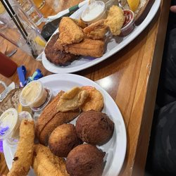 R C's Packer Inn Tavern - Tasty dinner