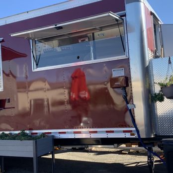 Bubba J's BBQ - Outside additional trailer for smoking - Barbeque Near Me - East Wenatchee, Washington