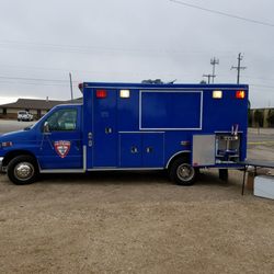 The Ranch - The Budweiser Ambulance! Woohoooo!