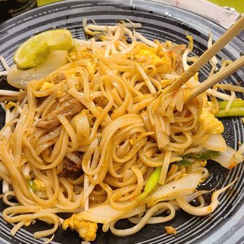 Gordon Ramsay Food Market - Pad thai with pork - Noodles Near Me - Cherokee, North Carolina Gordon Ramsay Food Market - Pad thai with pork - Noodles Near Me - Cherokee, North Carolina