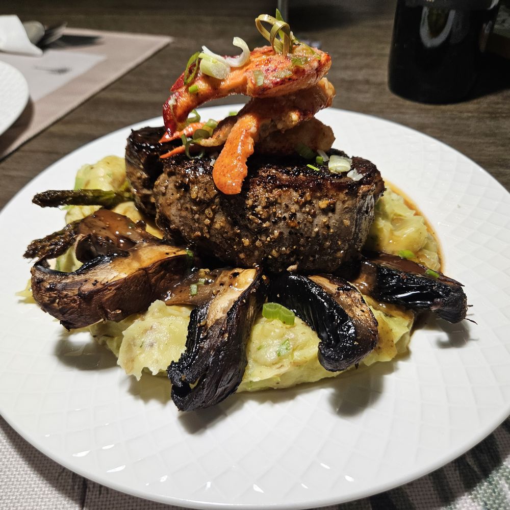 Casa Encanto - Filet Mignon drizzled with aujus and crowned with lobster knuckles. - Bed & Breakfast Near Me - Luquillo, Puerto Rico