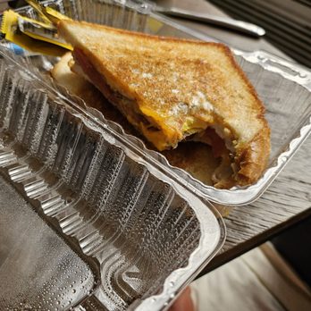 Undergrind Cafe - Morning melt - Cafes Near Me - Los Angeles, California