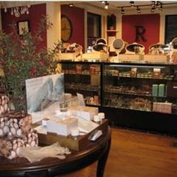 Rebecca's Salon
