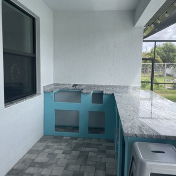 The Outdoor Kitchen Outlet - Interior view quartz installed - Outdoor Furniture Stores Near Me - Cape Coral, Florida The Outdoor Kitchen Outlet - Interior view quartz installed - Outdoor Furniture Stores Near Me - Cape Coral, Florida