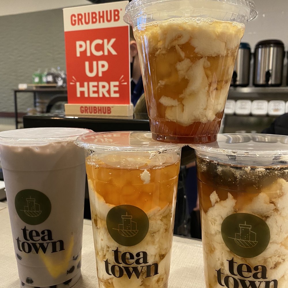 Tea Town - Large Taho 24 oz with brown sugar, white pearls (sago) and boba (Customized) Taro milk tea with non dairy oat milk and boba - Coffee & Tea Near Me - Plano, Texas