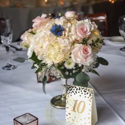 Heidi's Floral design - Table flowers