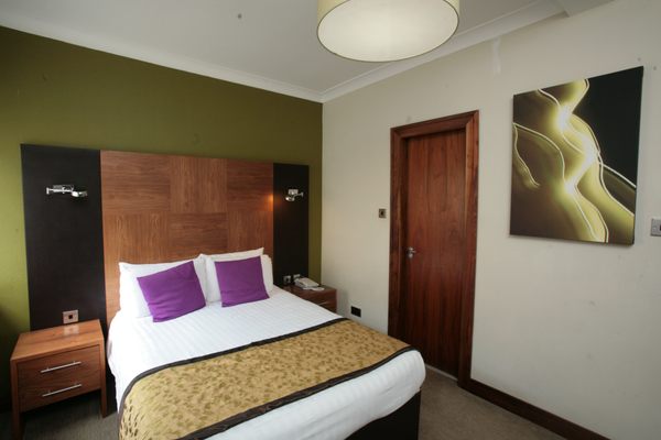 Acorn Hotel - Book Direct for Best Rates. We're cheaper than online travel agents. by null