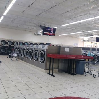 Sunny Wash & Dry - Front of store from rear - Laundromat Near Me - Dallas, Texas Sunny Wash & Dry - Front of store from rear - Laundromat Near Me - Dallas, Texas