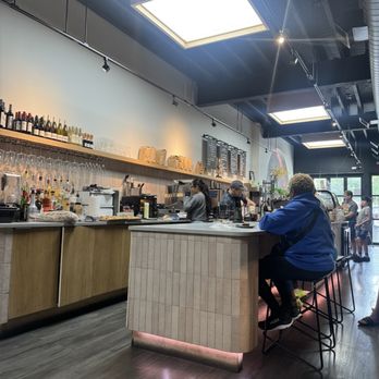 Elm Roastery - Interior - Coffee Roasteries Near Me - Elmhurst, New York