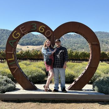 BackRoad Vines - There was a few ppl waiting so if there is a line just wait - Wine Tasting Room Near Me - Fairfield, California