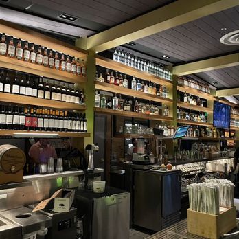 Founding Farmers & Distillers - Bar area - Breakfast & Brunch Near Me - Washington, DC, District of Columbia Founding Farmers & Distillers - Bar area - Breakfast & Brunch Near Me - Washington, DC, District of Columbia