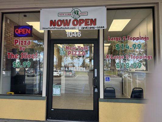 Photo of New York Pizza - Sacramento, CA, US.