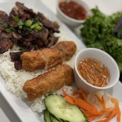 My Lan Vietnamese Kitchen - #33 w/ thit nuong