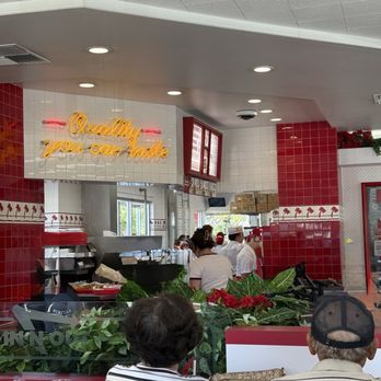In-N-Out Burger - Kitchen - Burgers Near Me - Carmel Mountain, California