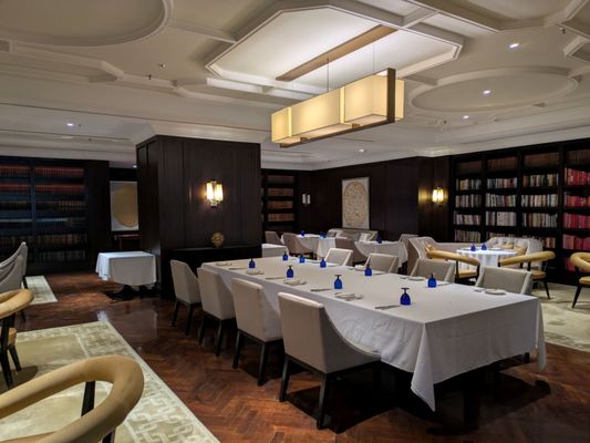 The Ritz-Carlton, Kuala Lumpur by null