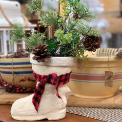 Buggy Town Mercantile - Photo from Facebook page - vendor items