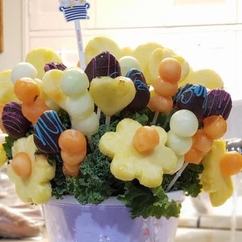 Edible Arrangements - Rainbow & Butterflies large bouquet w/ dipped strawberries - Florists Near Me - Saugus, California Edible Arrangements - Rainbow & Butterflies large bouquet w/ dipped strawberries - Florists Near Me - Saugus, California