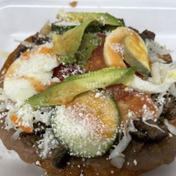 Los Twinz - Enchilada salvadoreña