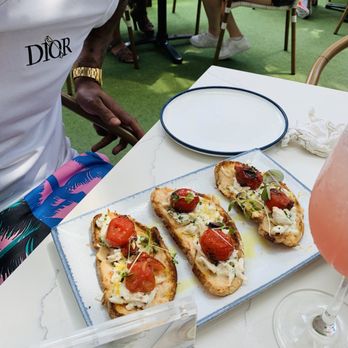 The Hampton Social - River North - Bruschetta - Seafood Near Me - Chicago, Illinois The Hampton Social - River North - Bruschetta - Seafood Near Me - Chicago, Illinois