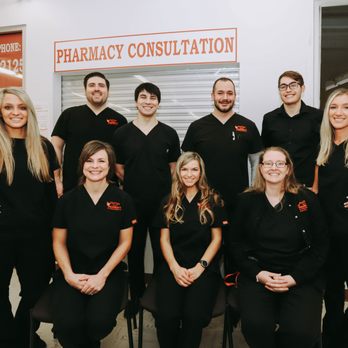 Phillips Family Pharmacy - Our pharmacy team - Drugstores Near Me - Riverside, Missouri