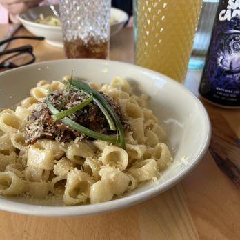 Love, Pasta - Mac and cheese - Italian Near Me - Jackson, Michigan