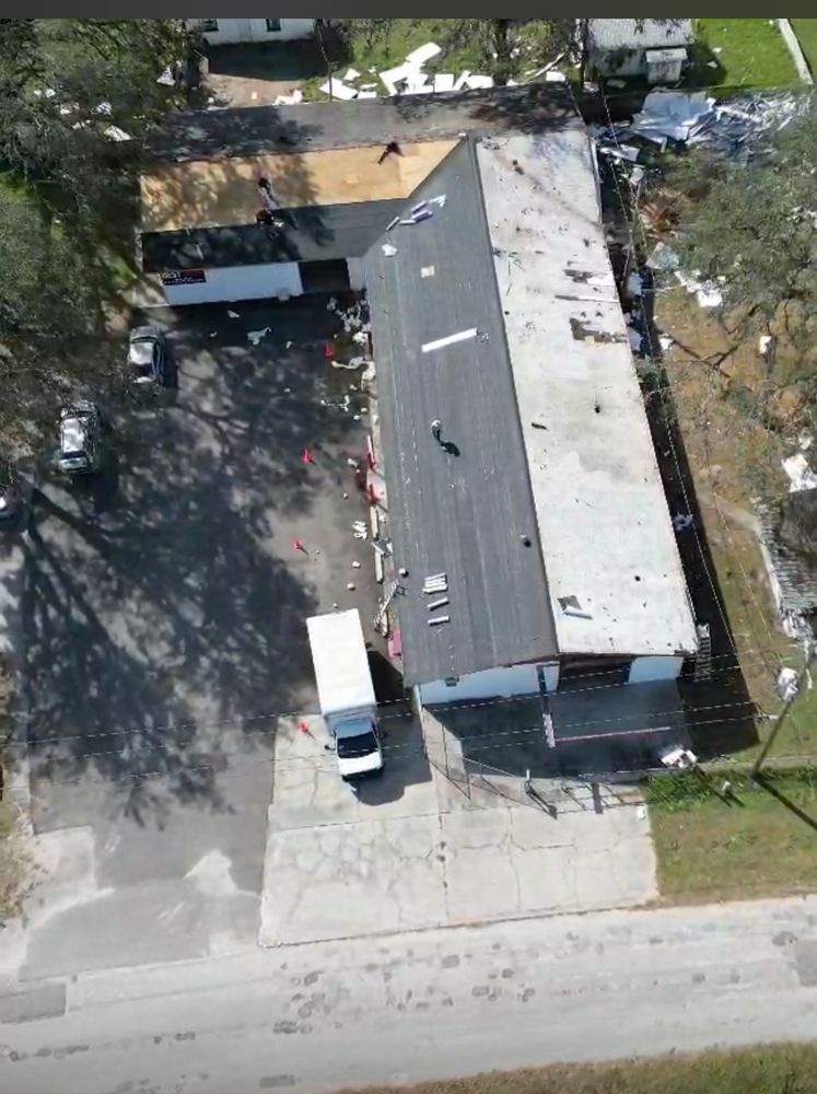 Slide of Jr’s Roofing & Water Proofing