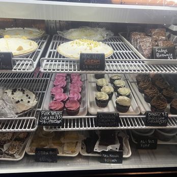 Hana Hou Restaurant - More Desserts - Comfort Food Near Me - Naalehu, Hawaii Hana Hou Restaurant - More Desserts - Comfort Food Near Me - Naalehu, Hawaii
