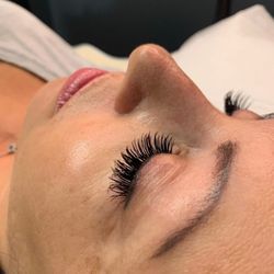 Ericas Lash Loft - American Volume Lash Extensions