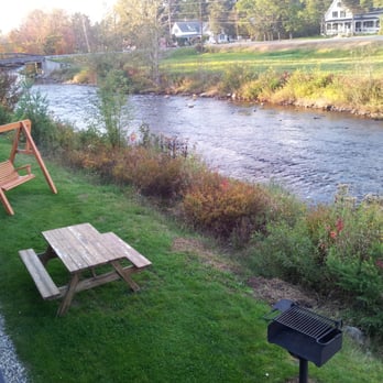 Hillwinds Lodge - Hotels Near Me - Franconia, New Hampshire Hillwinds Lodge - Hotels Near Me - Franconia, New Hampshire