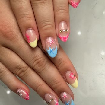 Best Friends Nails Spa - Nail Salons Near Me - Corona, California