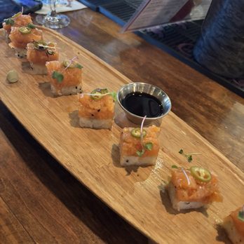 Salt Factory Pub - Tuna on crispy rice - Gastropubs Near Me - Woodstock, Georgia
