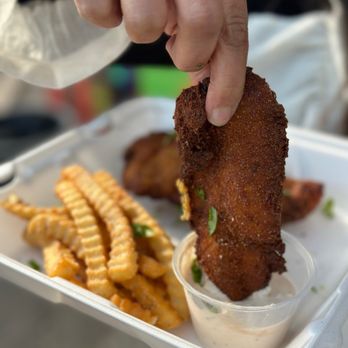 Bombay Kitchen - BK Chicken Tenders (3) - Food Trucks Near Me - Philadelphia, Pennsylvania