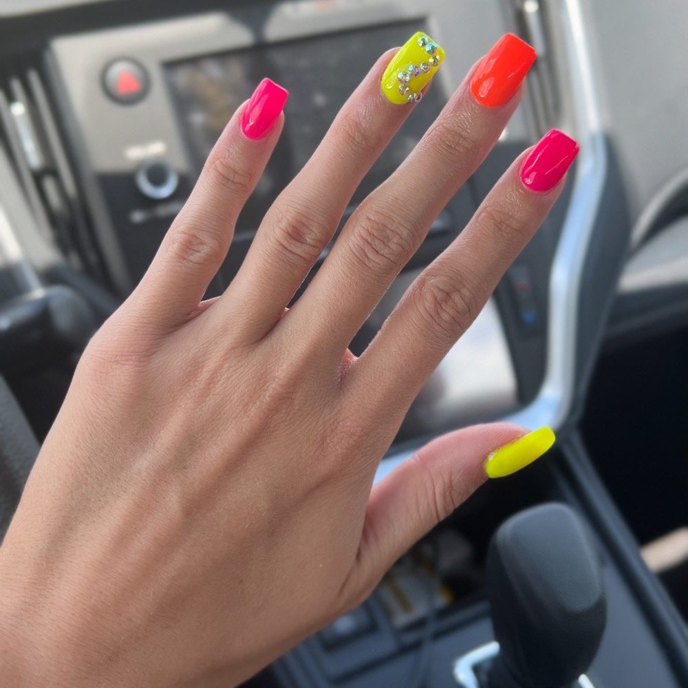 I Luv Nails - Neon nails - Nail Salons Near Me - Stockbridge, Georgia I Luv Nails - Neon nails - Nail Salons Near Me - Stockbridge, Georgia