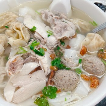 TL Noodle House - Vietnamese Near Me - Stockton, California