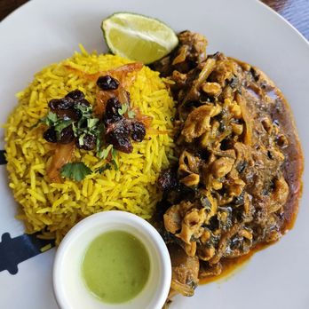 Safari - Mango Curry Chicken - Somali Near Me - New York, New York