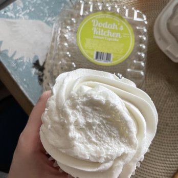 Dodah's Kitchen - Lemon cupcake - some icing came off in the packaging - Vegan Near Me - Baltimore, Maryland