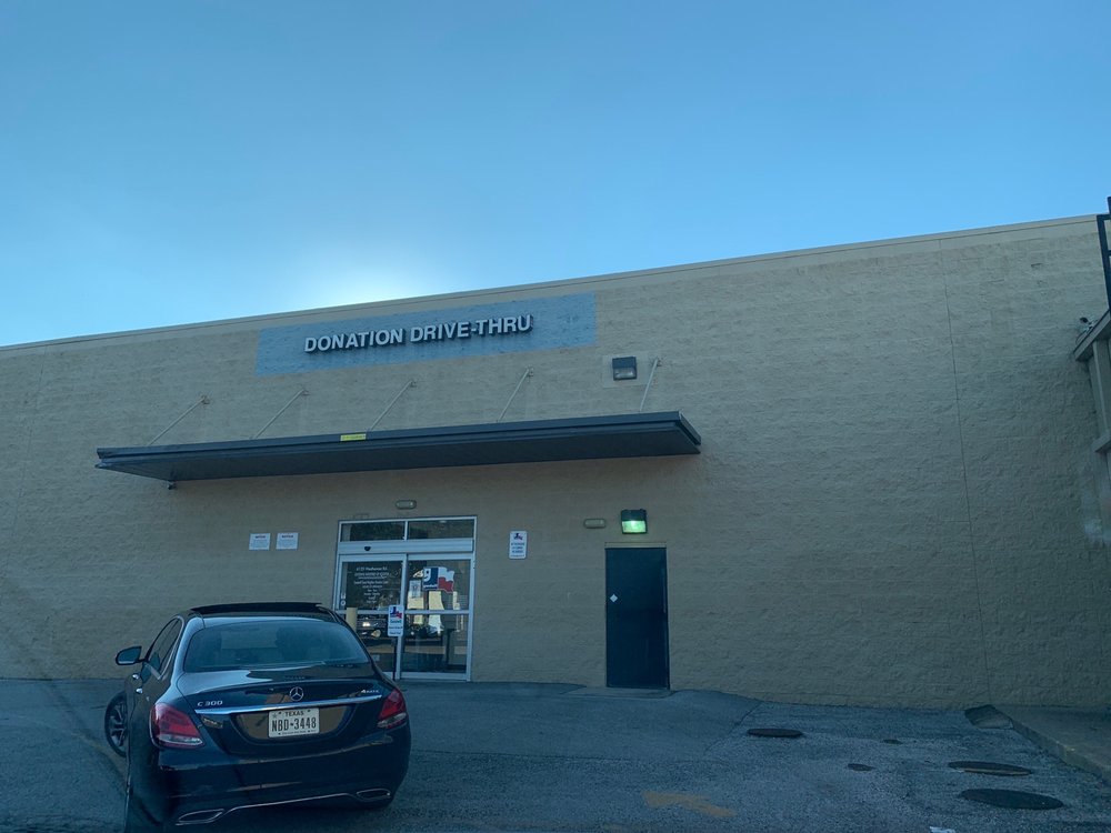 GOODWILL STORE AND DONATION CENTER 27202776 Greenridge Dr, Houston