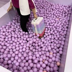 Ball pit