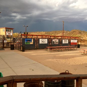 Roadrunner Restaurant & Saloon - American Near Me - New River, Arizona Roadrunner Restaurant & Saloon - American Near Me - New River, Arizona