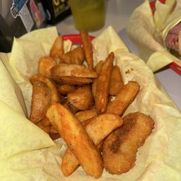Basket of fries Basket of fries