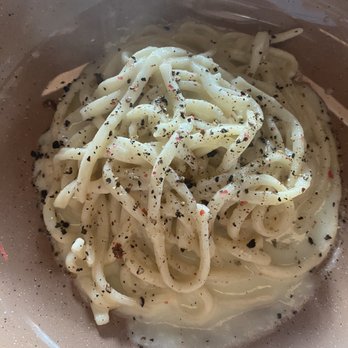 Il Brutto - Cacio e pepe - Italian Near Me - Austin, Texas Il Brutto - Cacio e pepe - Italian Near Me - Austin, Texas