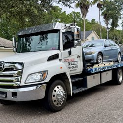 Paradise Towing & Transportation
