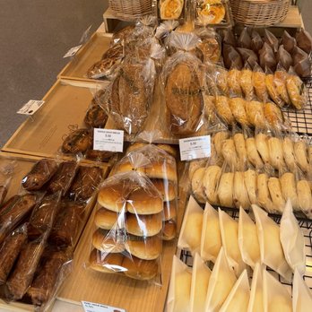 Tous Les Jours - Bakeries Near Me - Aurora, Colorado