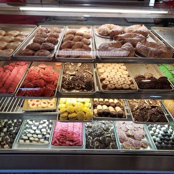 Lyndhurst Pastry Shop - Bakeries Near Me - Lyndhurst, New Jersey Lyndhurst Pastry Shop - Bakeries Near Me - Lyndhurst, New Jersey