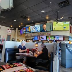 Legends Bar & Grill